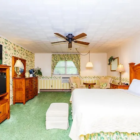 Azalea Garden Inn Blowing Rock Exterior photo