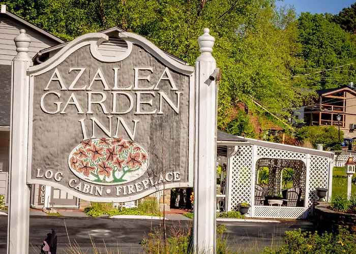 Azalea Garden Inn