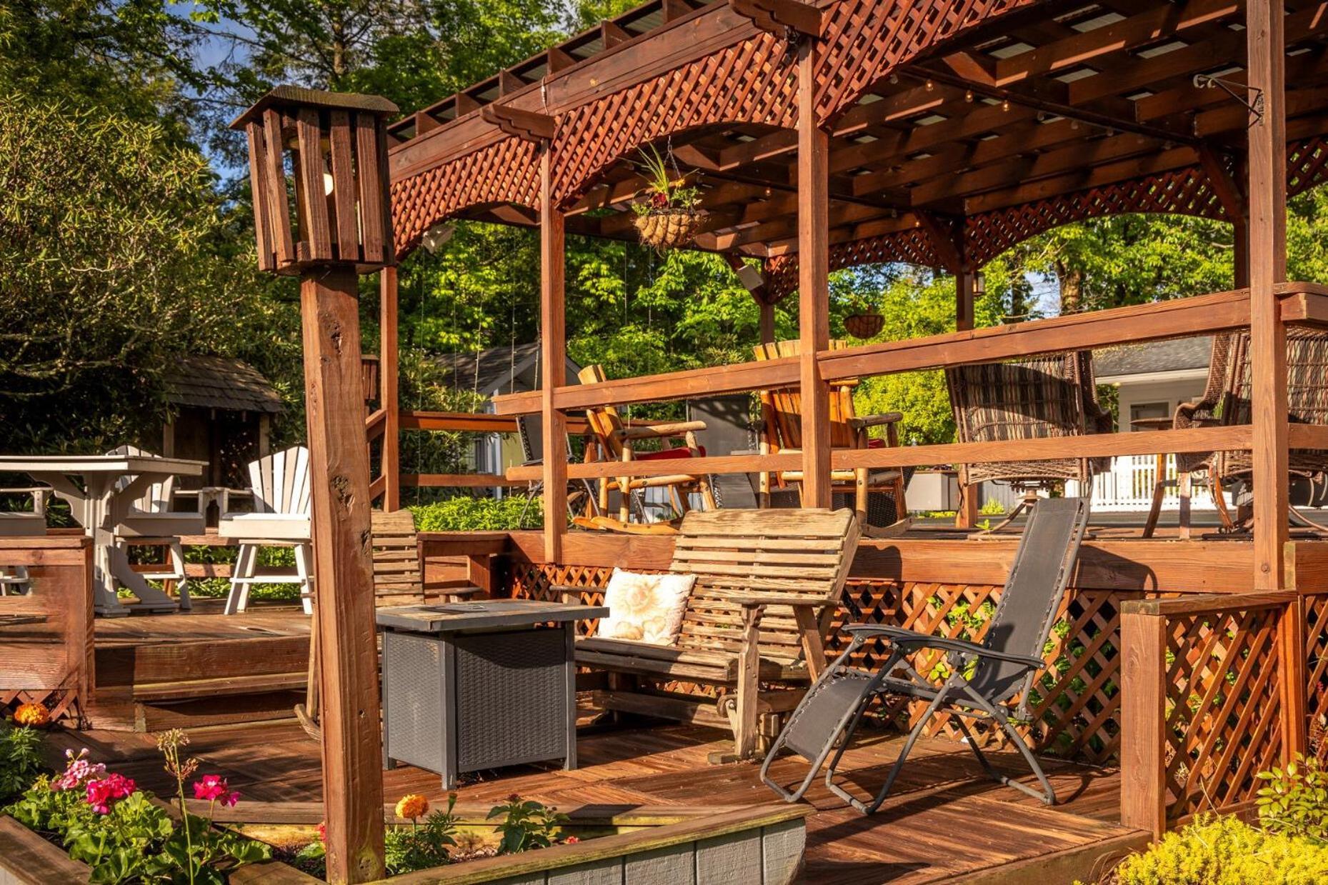Inn Azalea Garden Blowing Rock